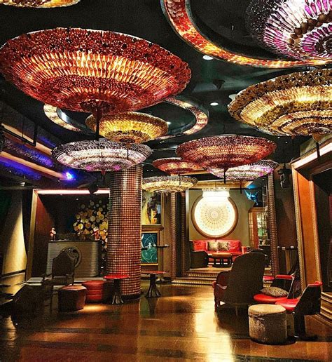 7 Best Bars in Makati [Update 2024] .
